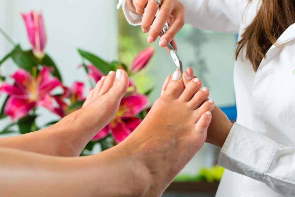 Urasli nokti salon miki